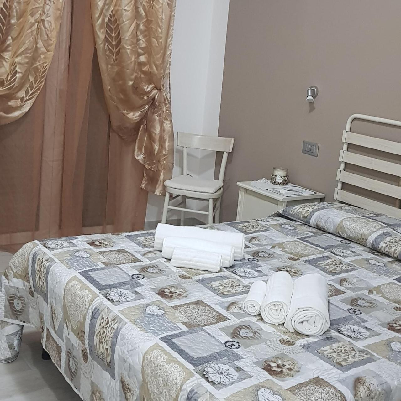 Quarantotto B&B Raffa ภายนอก รูปภาพ