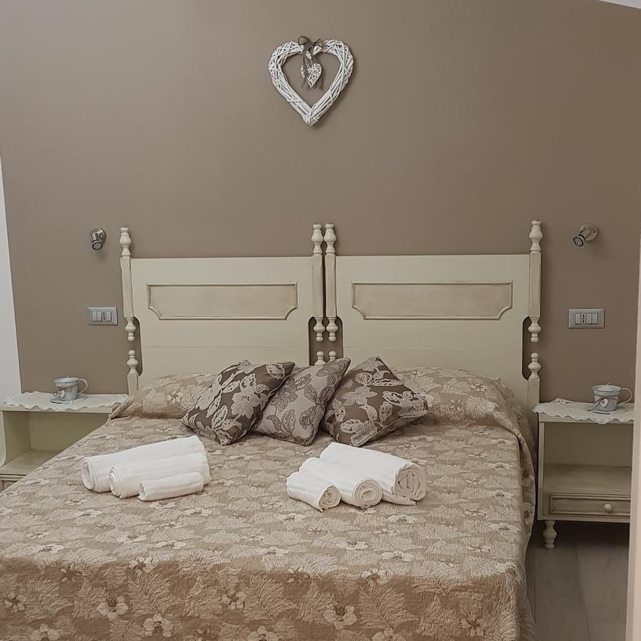 Quarantotto B&B Raffa ภายนอก รูปภาพ