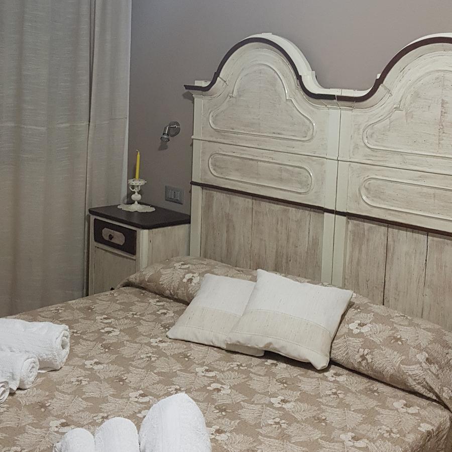 Quarantotto B&B Raffa ภายนอก รูปภาพ